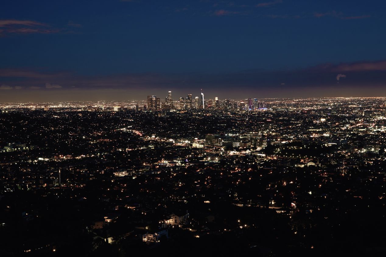 Los Angeles at night, Ilona Szwarc, Los Angeles editorial photographer.
